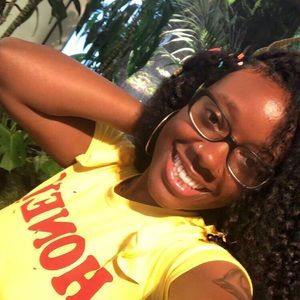 Meet your Posher, Erika